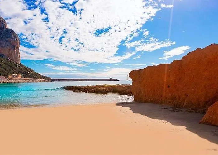 Corina - Plusholidays Ifach