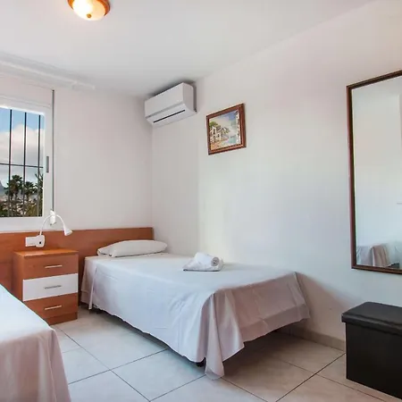 Corina - Plusholidays Ifach